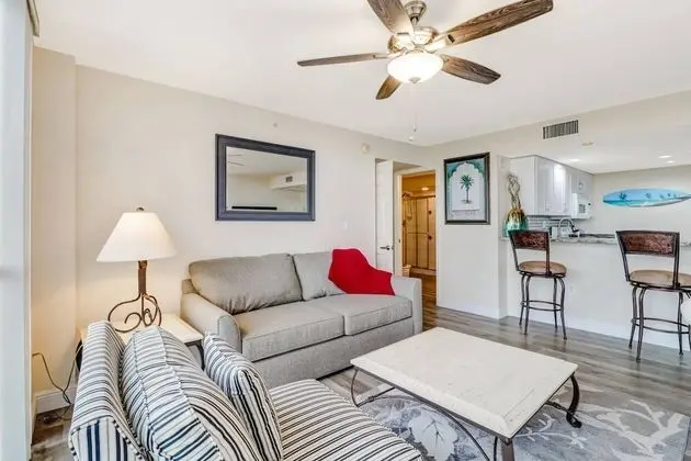 Daire (Lovers Key Resort #301)
