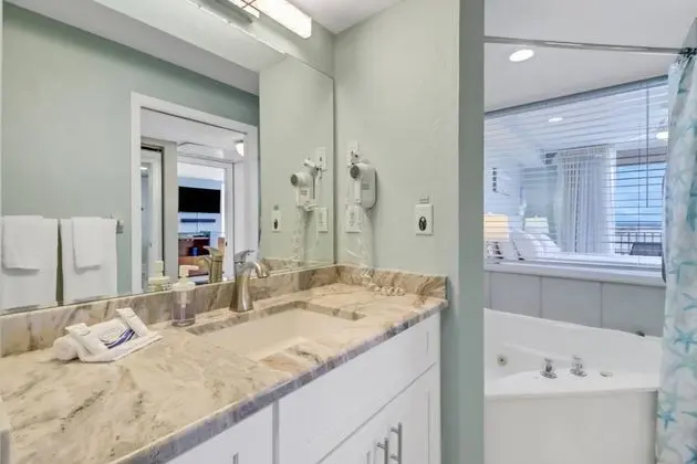 Daire (Lovers Key Resort 802)