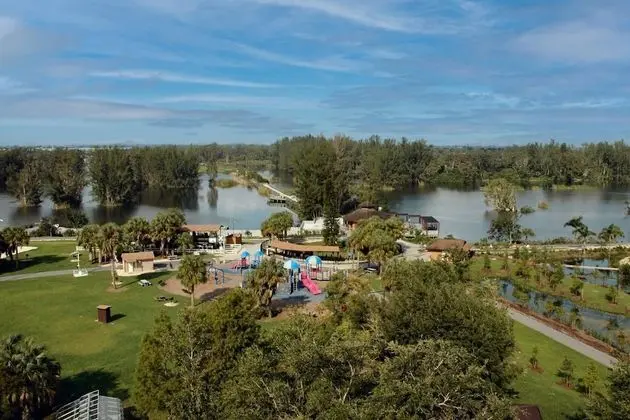 Daire (Lovers Key Resort PH1)