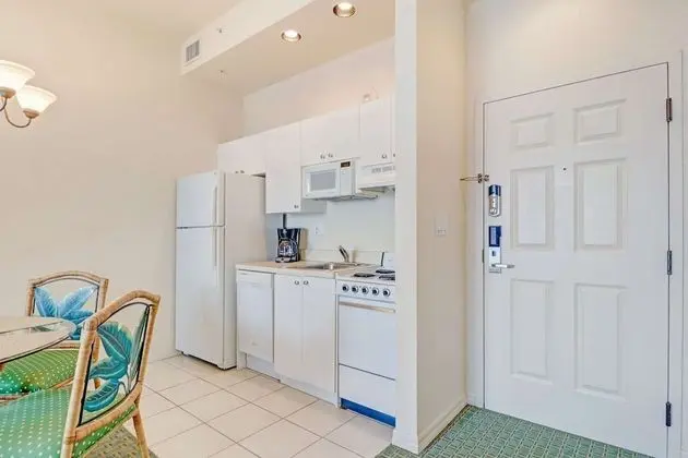 Daire (Lovers Key Resort PH2)