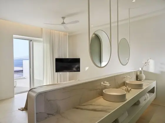 Süit, Kişiye Özel Havuzlu, Deniz Manzaralı