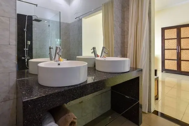 Luxury Villa, 6 Yatak Odası, Kişiye Özel Havuzlu, Plaj Manzaralı
