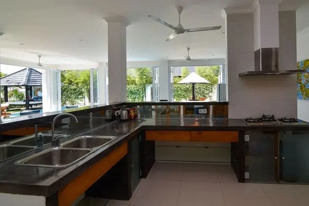Luxury Villa, 4 Yatak Odası, Kişiye Özel Havuzlu, Plaj Manzaralı