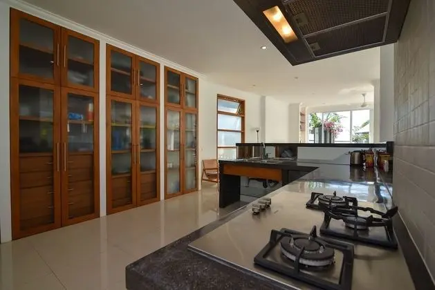Luxury Villa, 4 Yatak Odası, Kişiye Özel Havuzlu, Plaj Manzaralı