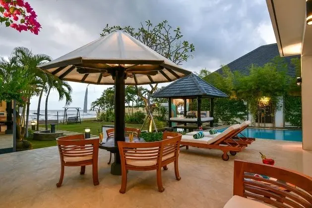 Luxury Villa, 4 Yatak Odası, Kişiye Özel Havuzlu, Plaj Manzaralı