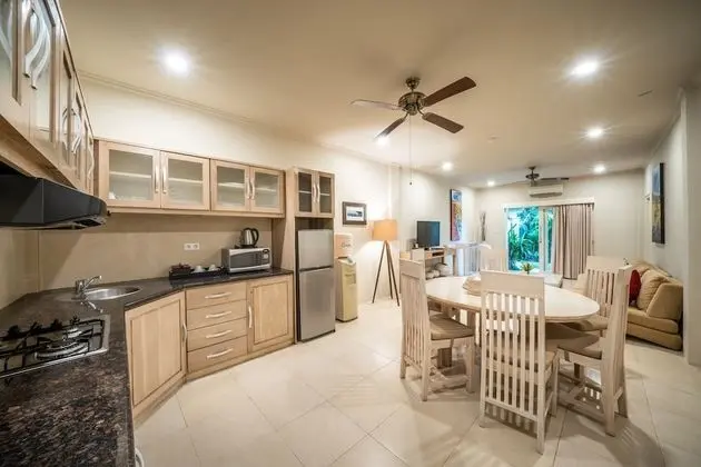 Deluxe Villa, 2 Yatak Odası, Kişiye Özel Havuzlu, Bahçe Manzaralı