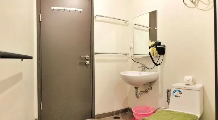 8-AD, 2 Bedroom Apartment
