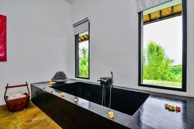 Luxury Villa, 3 Yatak Odası, Kişiye Özel Havuzlu, Plaj Manzaralı