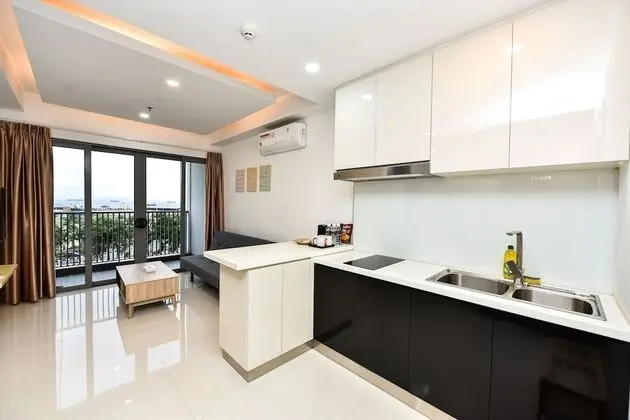 City Apartment (LOVINA 6-12)