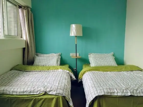 İki Ayrı Yataklı Oda, Sigara İçilmez, Ortak Banyo