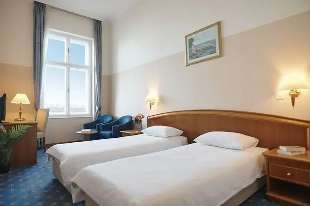 Standard Double or Twin Room with Sea View