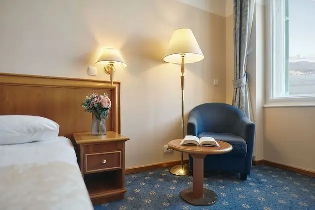 Standard Double or Twin Room with Sea View