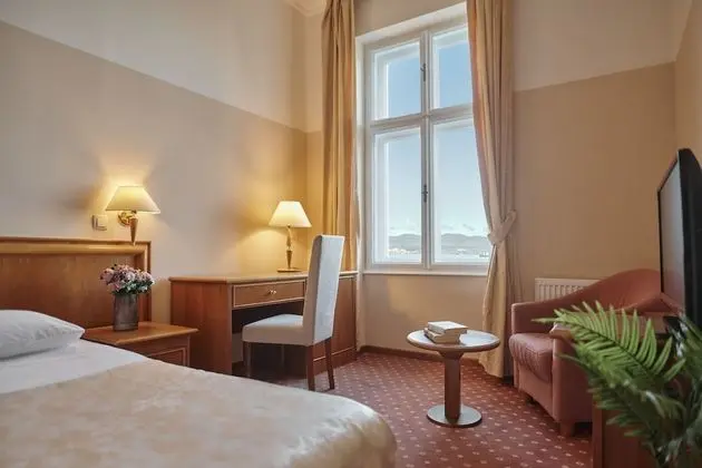 Standard Double or Twin Room with Sea View