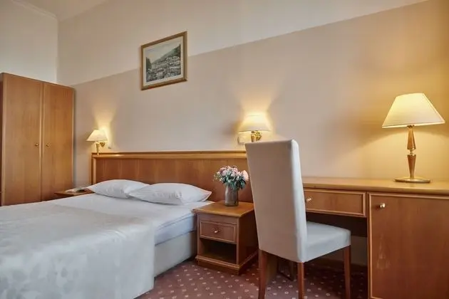 Standard Double or Twin Room with Sea View