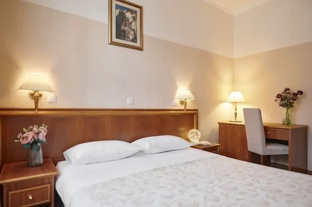 Standard Double or Twin Room with Street View