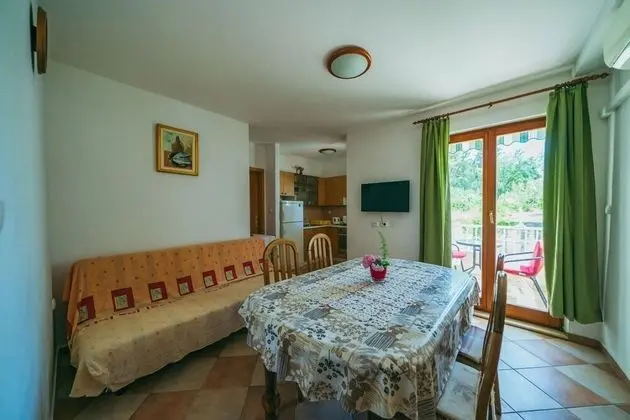 Apart Daire (Lovre - close to the sea - A3(5))