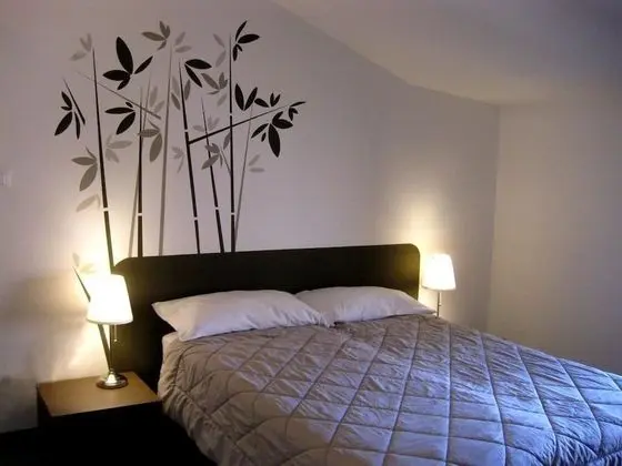 Üç Kişilik Oda, Ortak Banyo