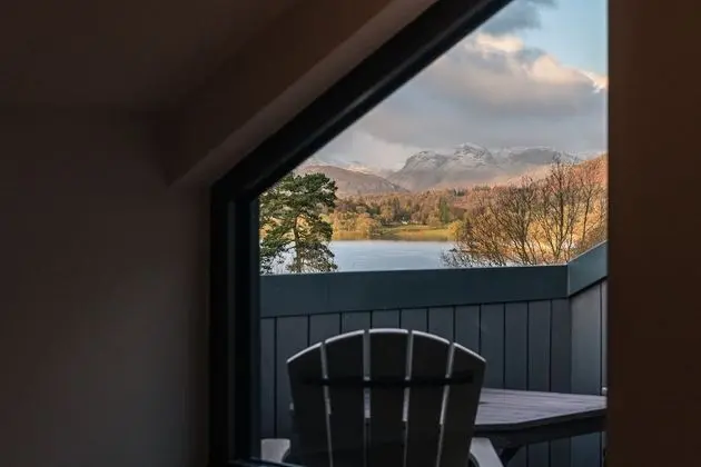 Winander Club Lime Lake View Room