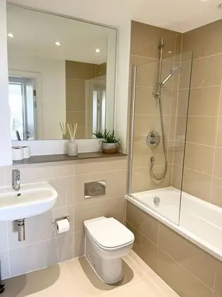 Panoramic Apart Daire, Engellilere Uygun, Banyolu/Duşlu