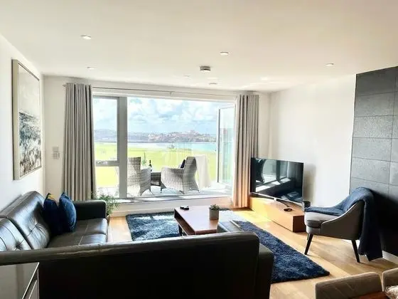 Panoramic Apart Daire, Engellilere Uygun, Banyolu/Duşlu
