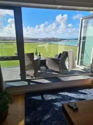 Panoramic Apart Daire, Engellilere Uygun, Banyolu/Duşlu