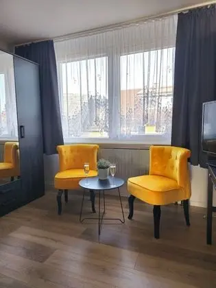 Classic Tek Büyük Yataklı Oda