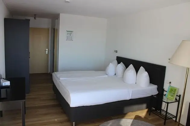 Classic Tek Büyük Yataklı Oda, Balkon, Dağ Manzaralı