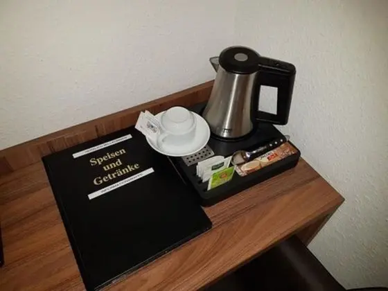 Tek Kişilik Oda (Private bathroom in hallway)