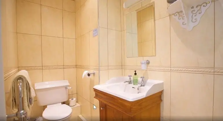 Tek Büyük veya İki Ayrı Yataklı Oda