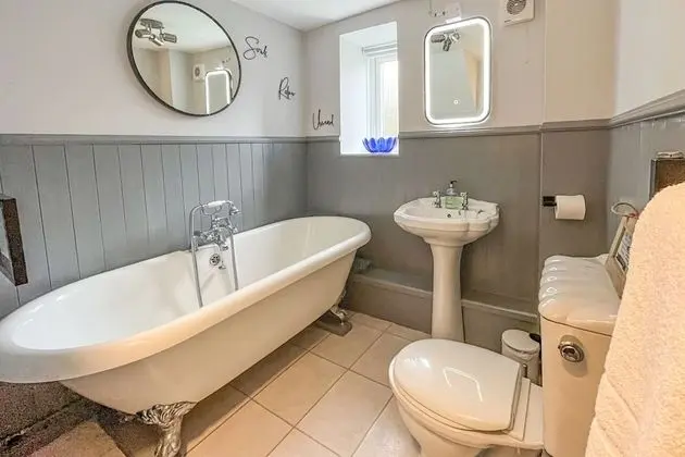 Romantic Kır Evi, Özel Banyo, Avlu Manzaralı (Loveny Cottage)