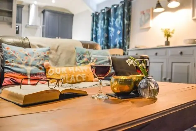 Romantic Kır Evi, Özel Banyo, Avlu Manzaralı (Loveny Cottage)