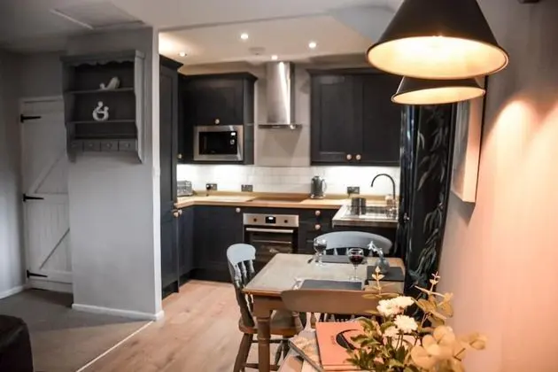 Romantic Kır Evi, Özel Banyo, Avlu Manzaralı (Loveny Cottage)