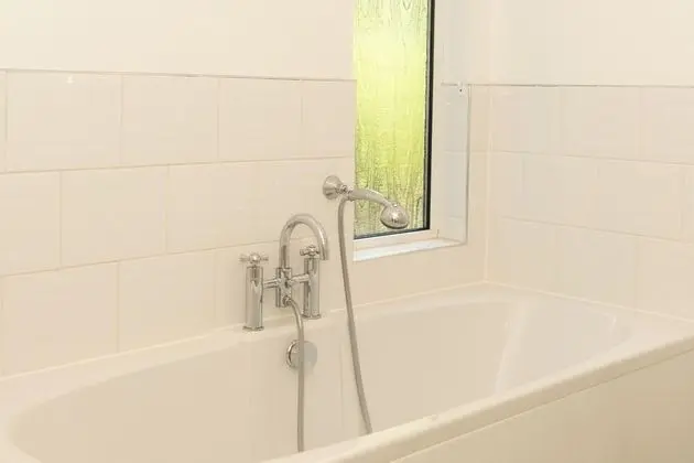 Apart Daire, Banyolu/Duşlu, Deniz Manzaralı (7 Min Walk To Beach)