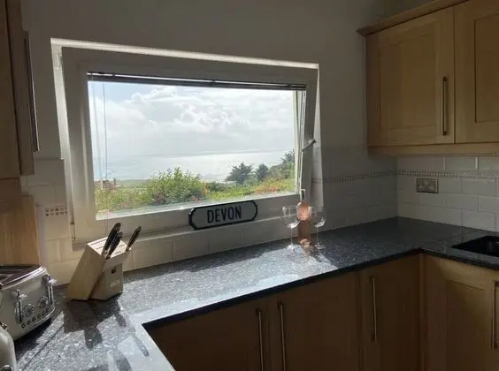 Apart Daire, Banyolu/Duşlu, Deniz Manzaralı (7 Min Walk To Beach)