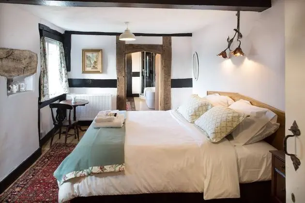 Deluxe Double Room, 1 King Bed, Ensuite, Valley View