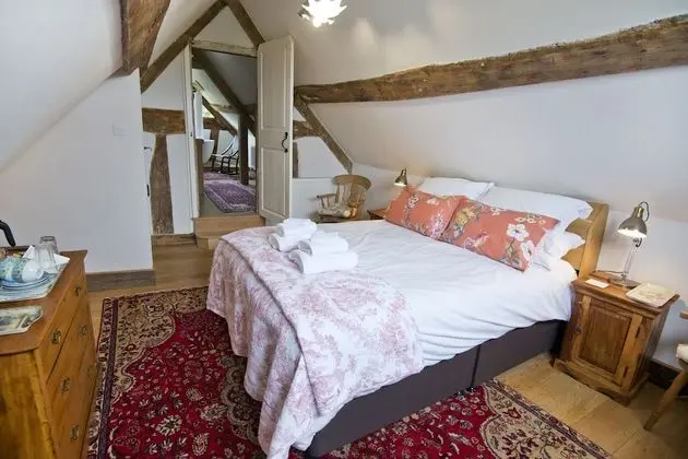 Standard Double Room, 1 Queen Bed, Ensuite, Valley View