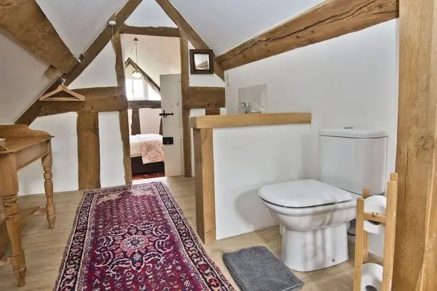 Standard Double Room, 1 Queen Bed, Ensuite, Valley View