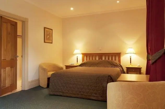 Executive Oda, Sigara İçilmez (Hotel Executive)