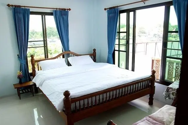 Oda (PetchPailin / Petcharat (Large Room))