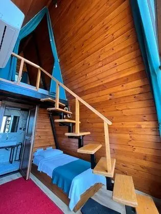 3/ve Doğa Manzaralı Bungalov (3 Kişilik)