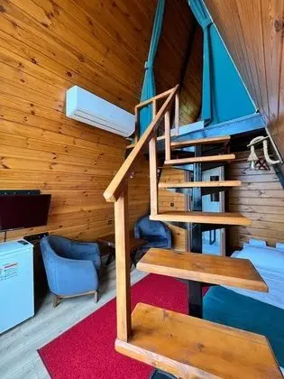 3/ve Doğa Manzaralı Bungalov (3 Kişilik)