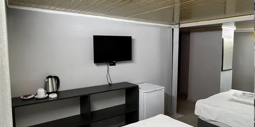 Economic Room
