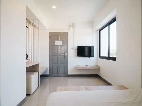 Standard King Bed