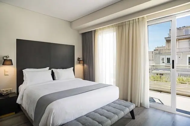Tek Büyük Yataklı Oda, Balkon