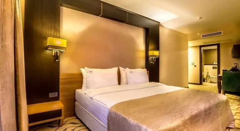 Standart Oda, Şehir Manzaralı