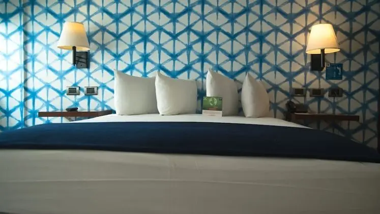 Standard Oda, 1 Büyük (Queen) Boy Yatak