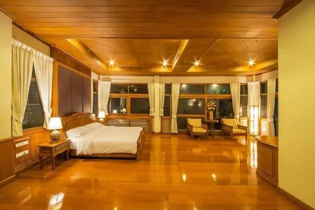 Luxury Ev, 4 Yatak Odası, Havuz Kullanımı, Göl Manzaralı