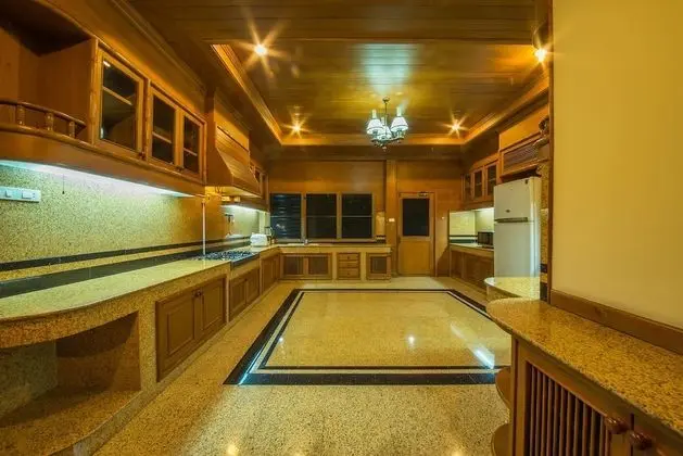 Luxury Ev, 4 Yatak Odası, Havuz Kullanımı, Göl Manzaralı