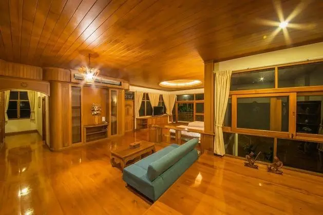 Luxury Ev, 4 Yatak Odası, Havuz Kullanımı, Göl Manzaralı