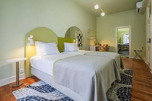 Tek Büyük veya İki Ayrı Yataklı Oda